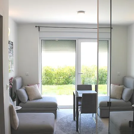 Miramare Breakfast And Parking * Rijeka