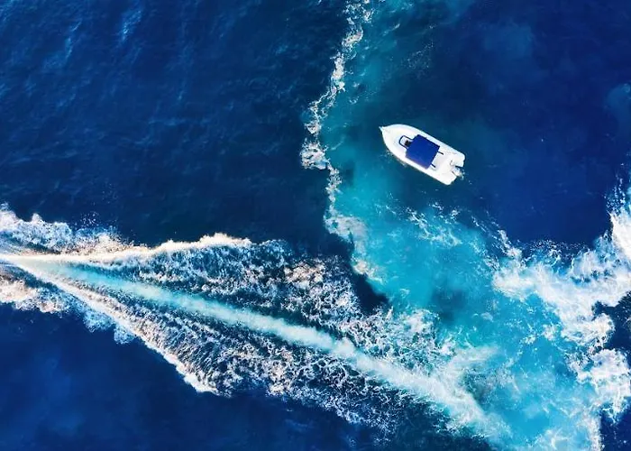 아파트 Miramare Breakfast And Parking 리예카