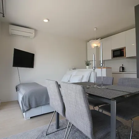 Miramare Terace, Sea View And Parking Apartamento *