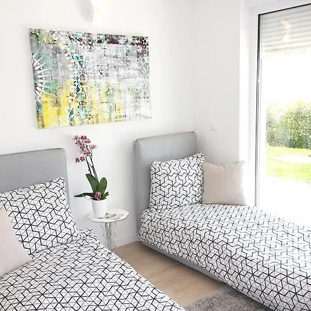 Miramare Terace, Sea View And Parking Apartamento *