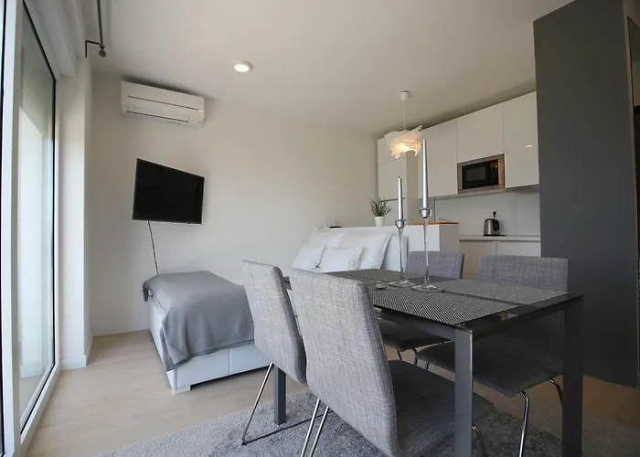 Miramare Breakfast And Parking Apartment *